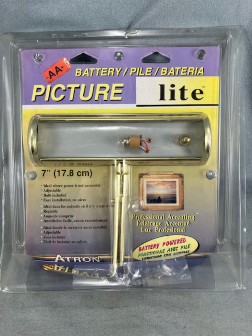 Picture light Reading Music Lamp Wall Mount Wireless Battery Powered Gold Tone7"